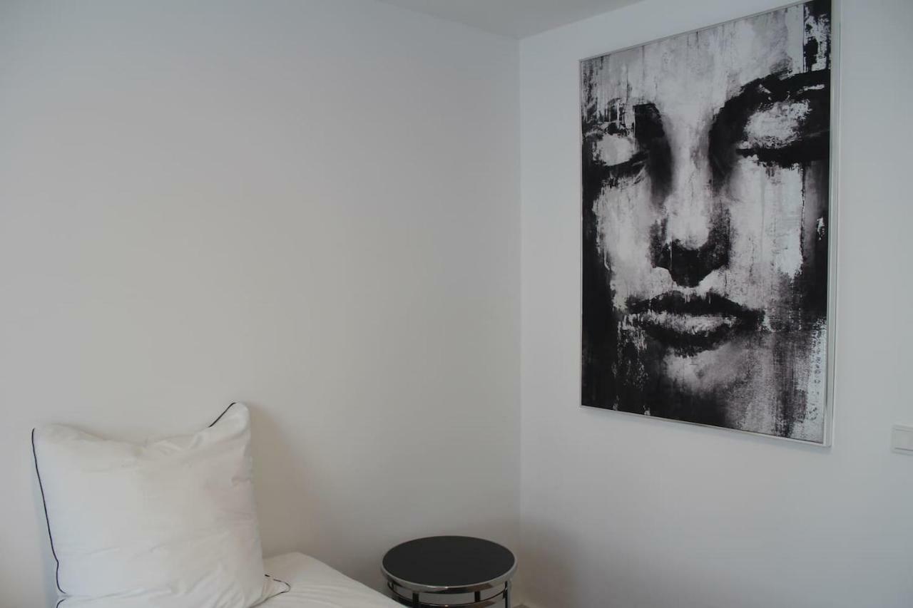 Singapore-Chillinghouse # 7, 3 Min.Vom Ice,Netflix Siegburg Bagian luar foto